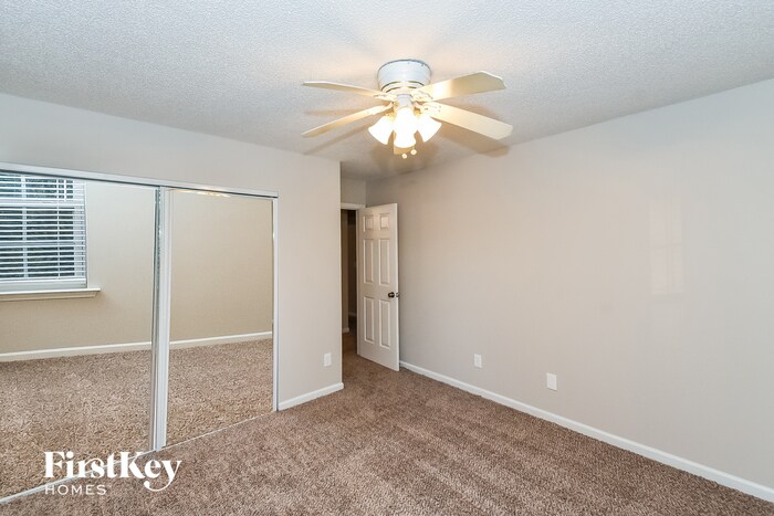 Building Photo - 346 Windriver Trail