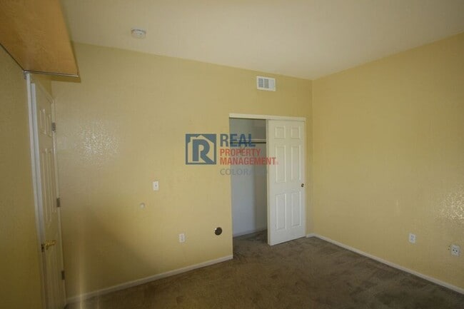 Building Photo - 4385 S Balsam St