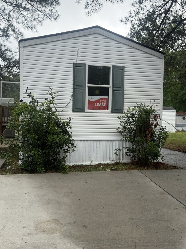 Building Photo - 1409 Bartley Ct