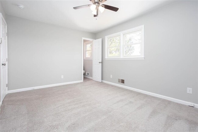 Building Photo - 1722 Johnston Trail NW
