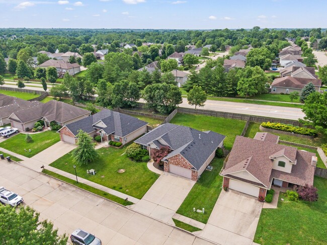 Building Photo - 4804 Cedar Coals Ct