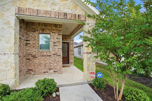 Building Photo - 5005 Emerald Hl Dr