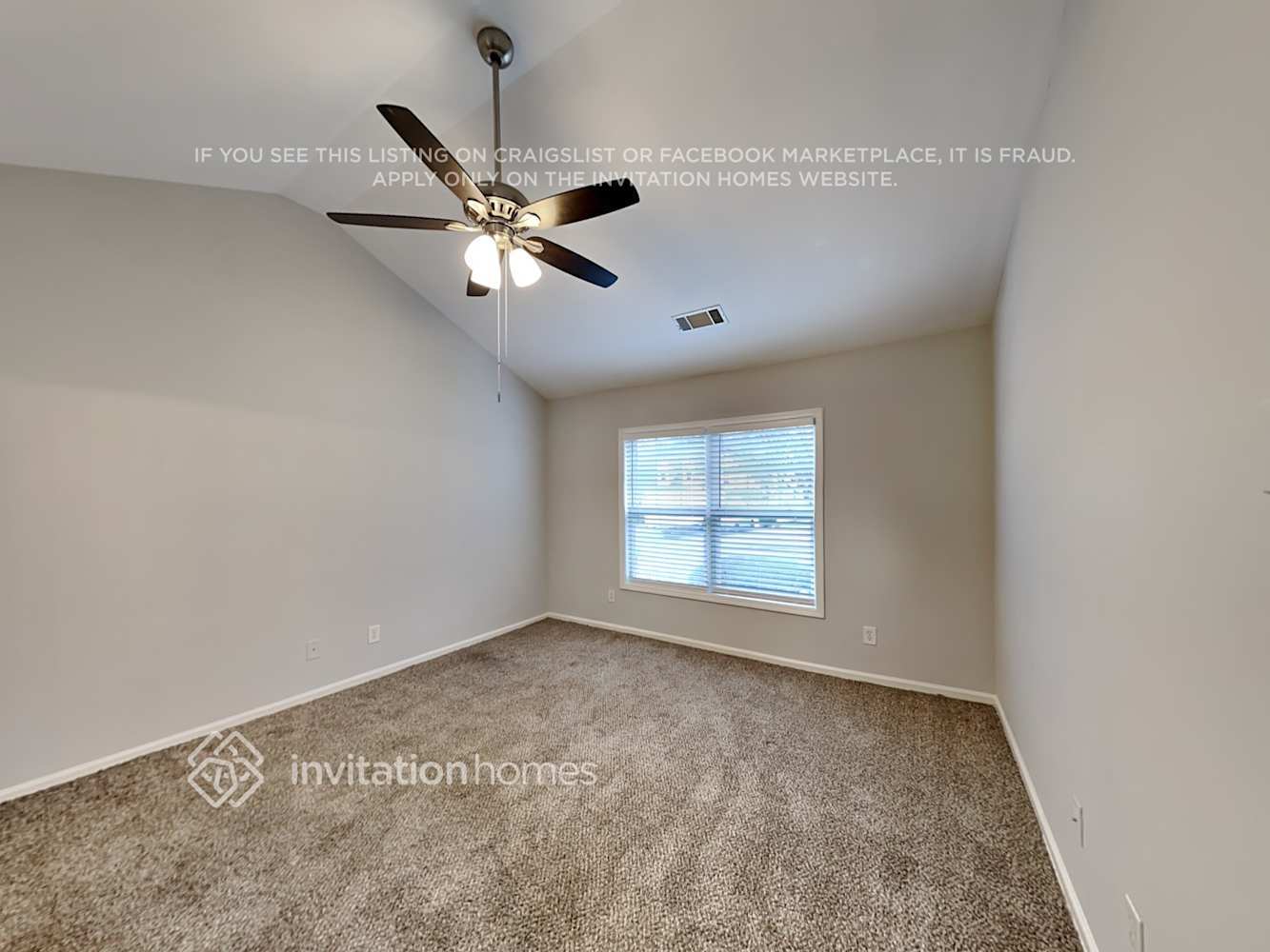 Building Photo - 2373 Walnut Tree Ln