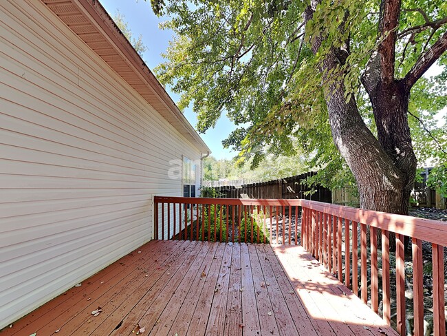 Building Photo - 4525 Peter Pfaff Dr
