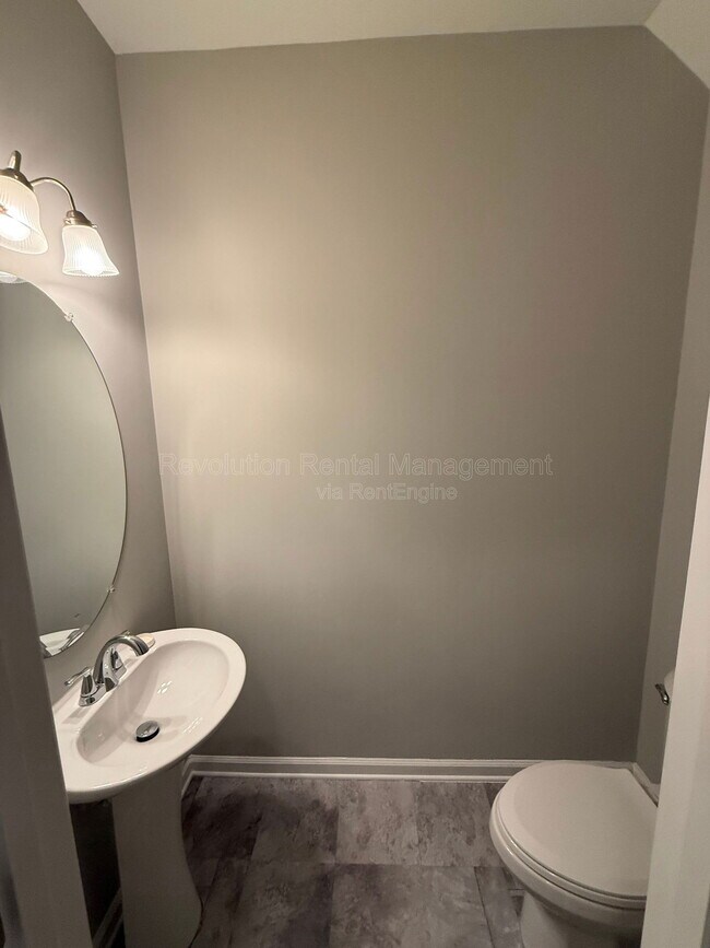 Building Photo - 2396 Camden Oak Way