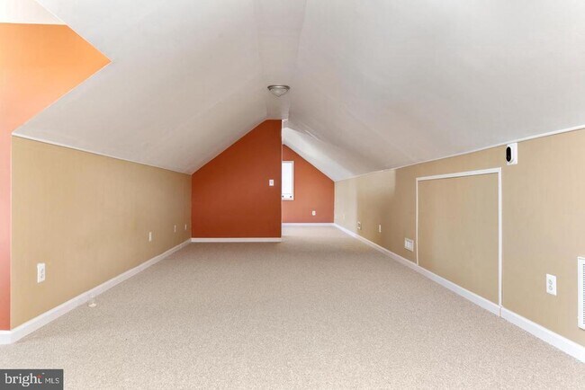 Building Photo - 289 Slate Ln