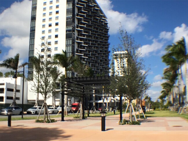 Building Photo - 5300 Paseo Blvd