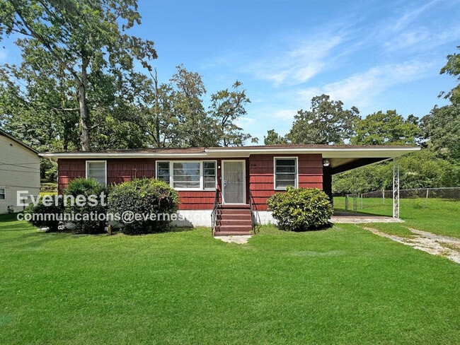 Primary Photo - 236 13th Ave NW