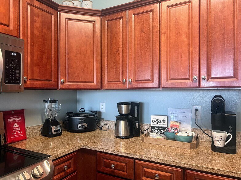 Complimentary coffee and tea starter - 10625 Front Beach Rd