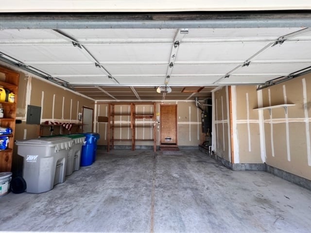 Building Photo - 12434 W Red Spruce Dr