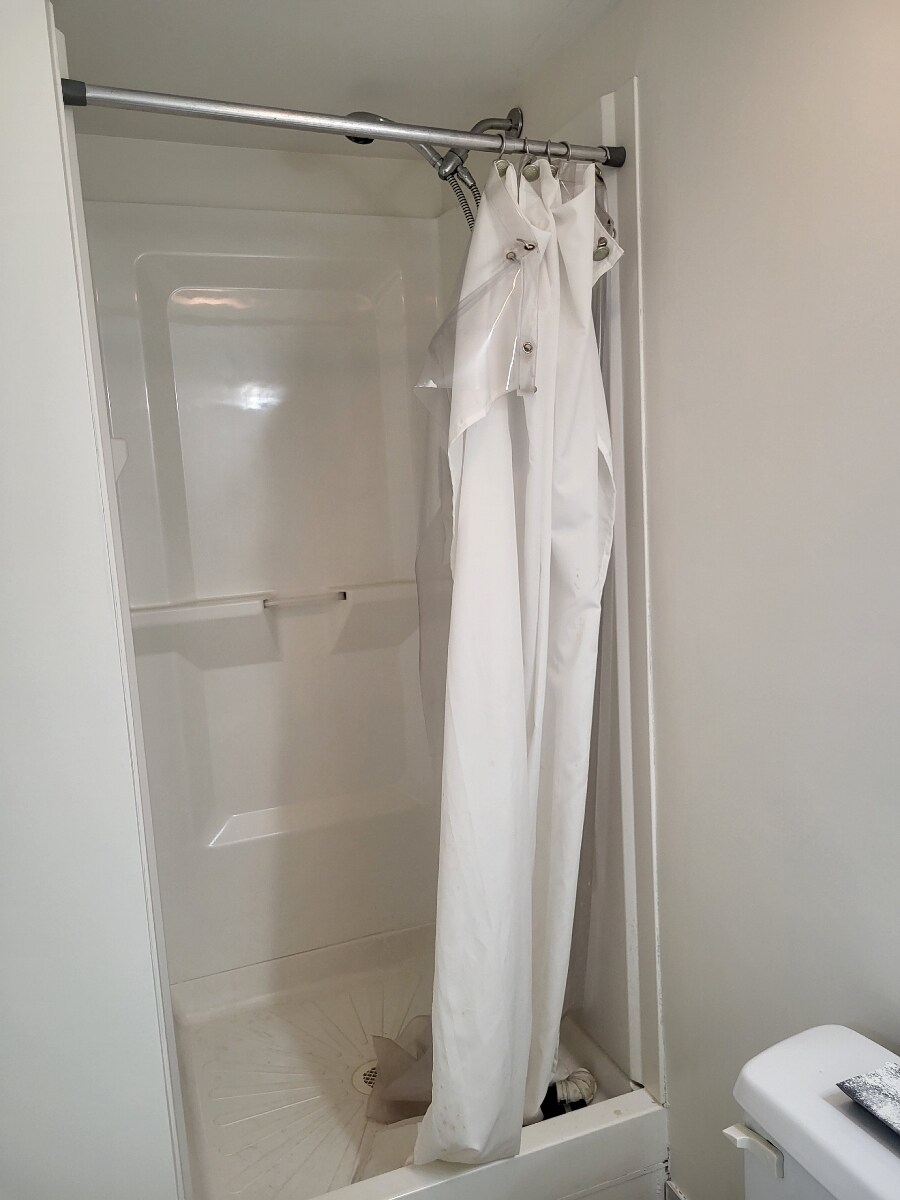 Building Photo - 70 Broadway