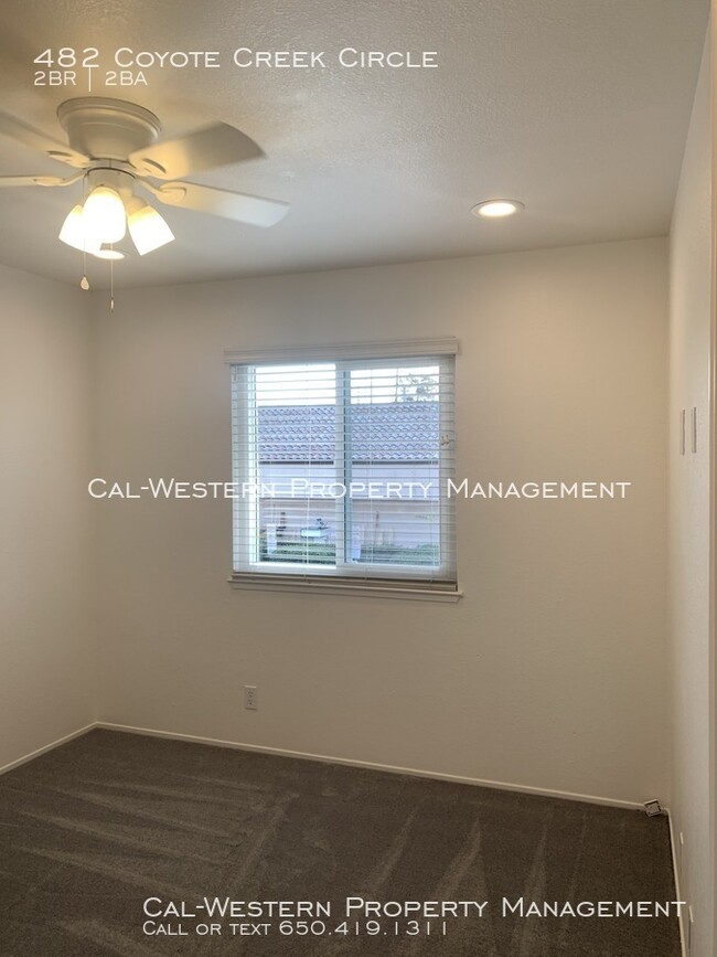 Building Photo - 482 Coyote Creek Cir