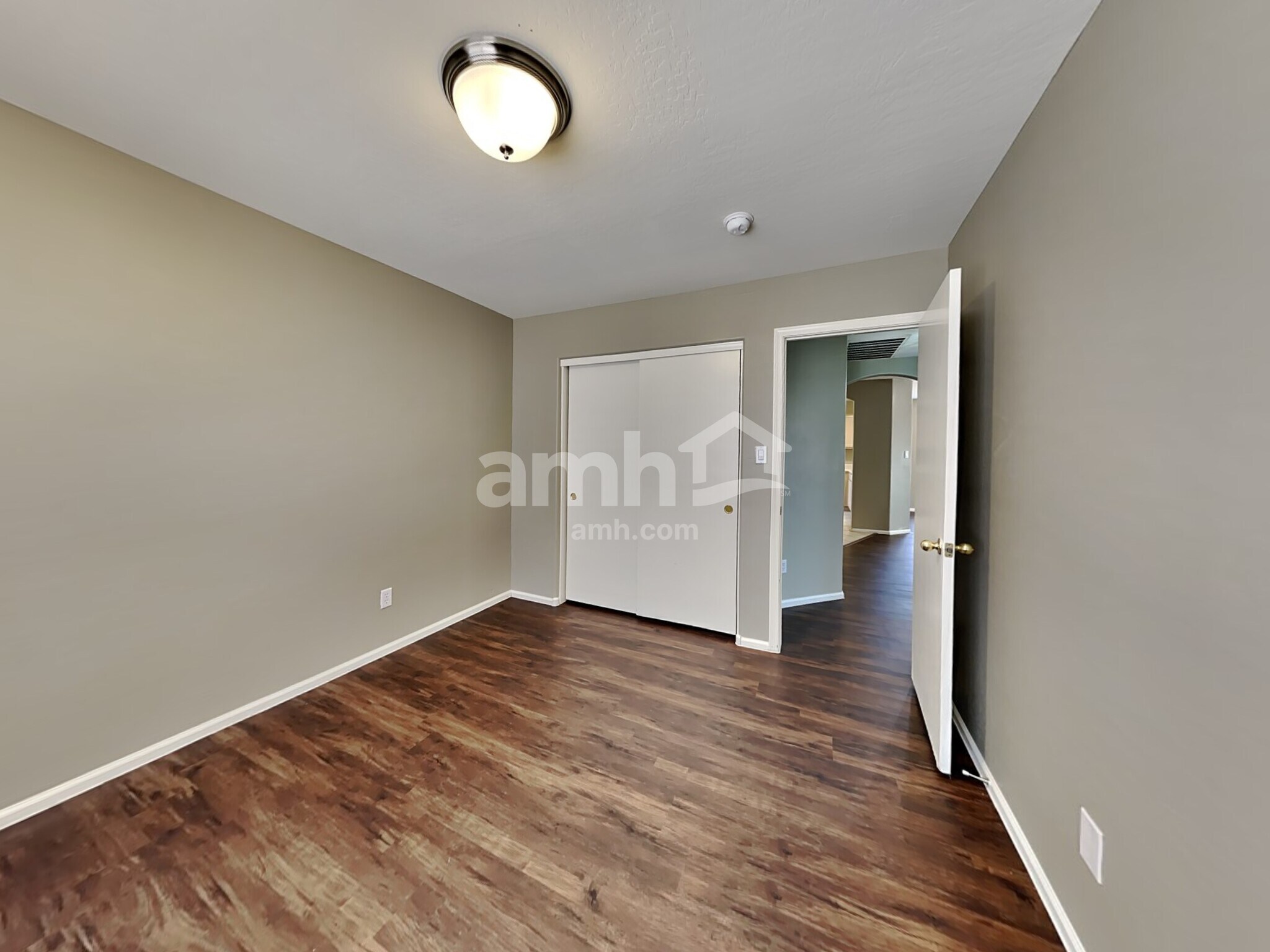 Building Photo - 13177 W Mauna Loa Ln