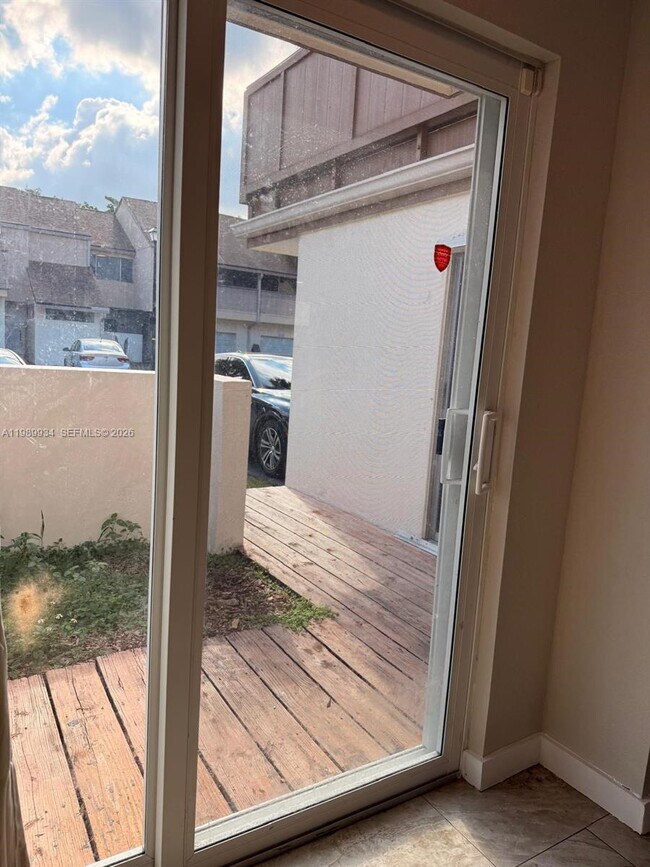 Building Photo - 833 NW 81st Terrace