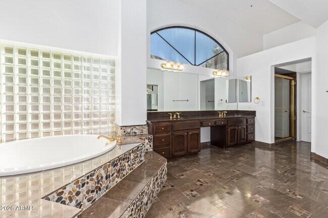 Building Photo - 9124 N 108th Way