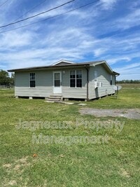 Building Photo - 3635 Turk Vincent Rd
