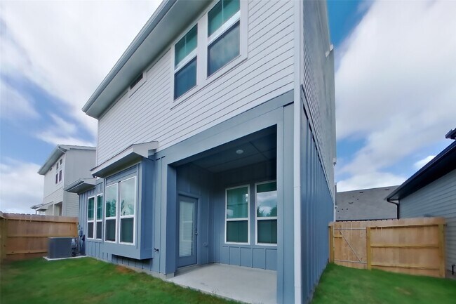 Building Photo - 22605 Terrazzo Dr