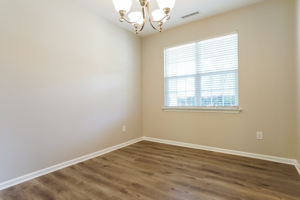 Building Photo - 1304 Cathedral Rock Ct