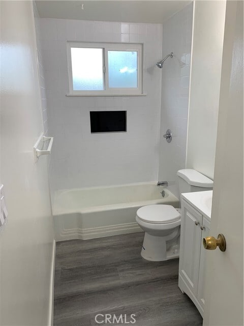 Building Photo - 13121 De Alcala Dr