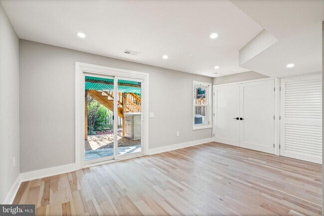 Building Photo - 13466 Foxlease Ct