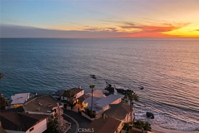 Building Photo - 31877 Circle Dr