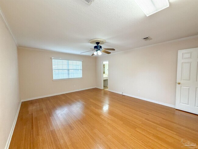 Building Photo - 3915 Potosi Rd