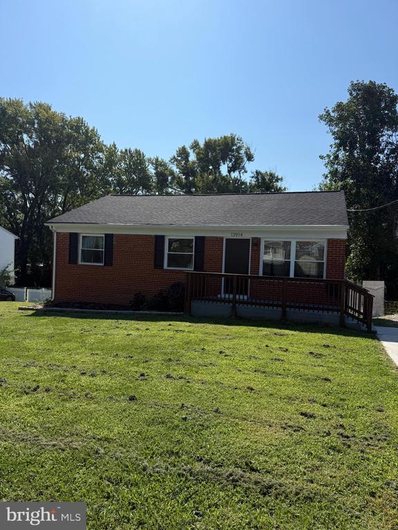 Building Photo - 13914 Mathews Dr