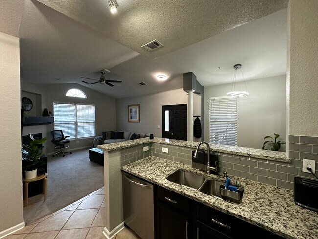 Building Photo - 4045 S Crystal Cir