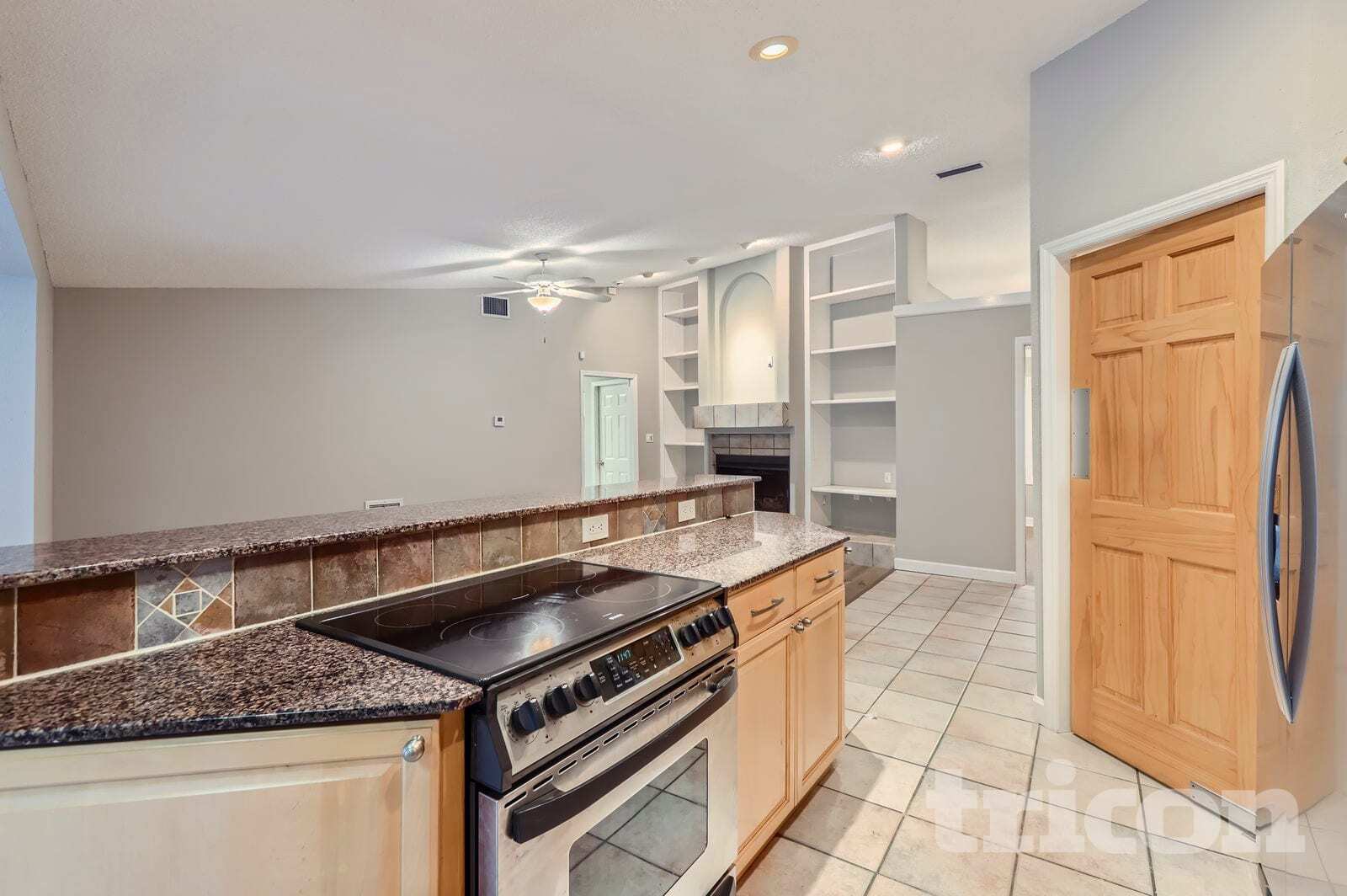 Building Photo - 1736 Pine Creek Ct