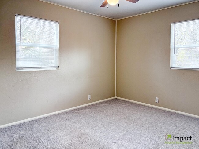 Building Photo - 403 Burlington Ave