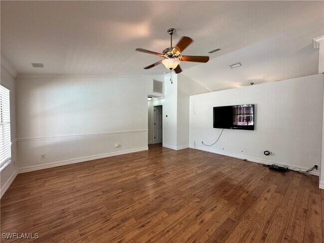 Building Photo - 145 Plantation Cir