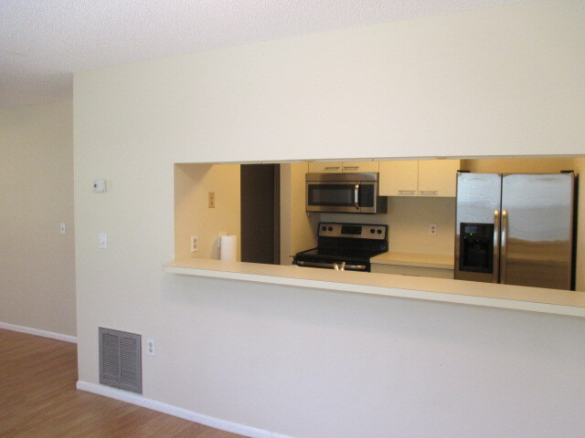 stainless steel appliances - 3626 59th Ave W