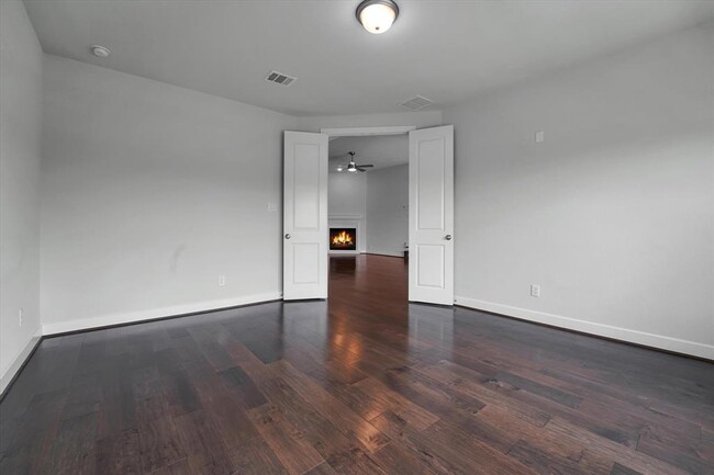 Building Photo - 6406 Prairie Landing Blvd