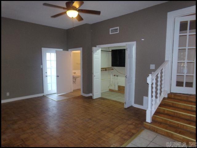 Building Photo - 17 S Avalon Dr