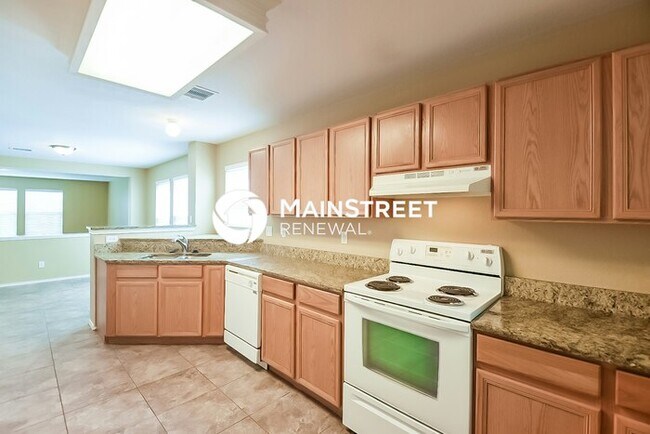 Building Photo - 3 Bedroom Pet-Friendly Home in San Antonio, TX with Main Street Renewal
