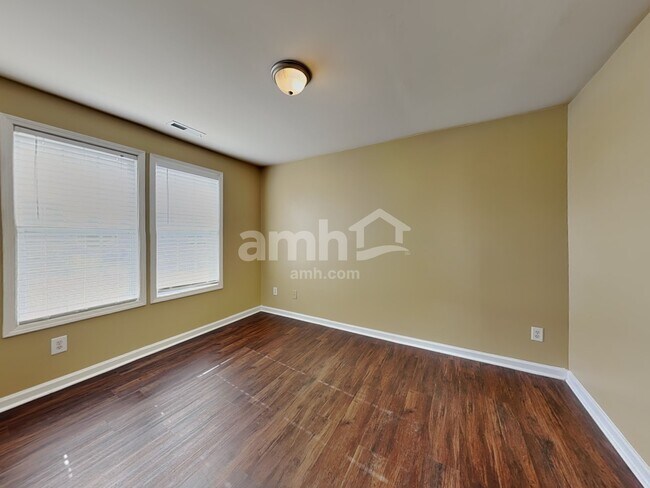 Building Photo - 207 Mayors Ln