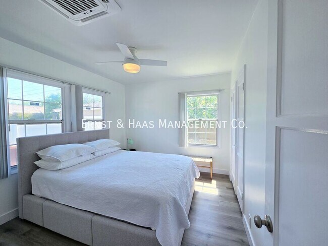 Building Photo - 2814 Candlewood St