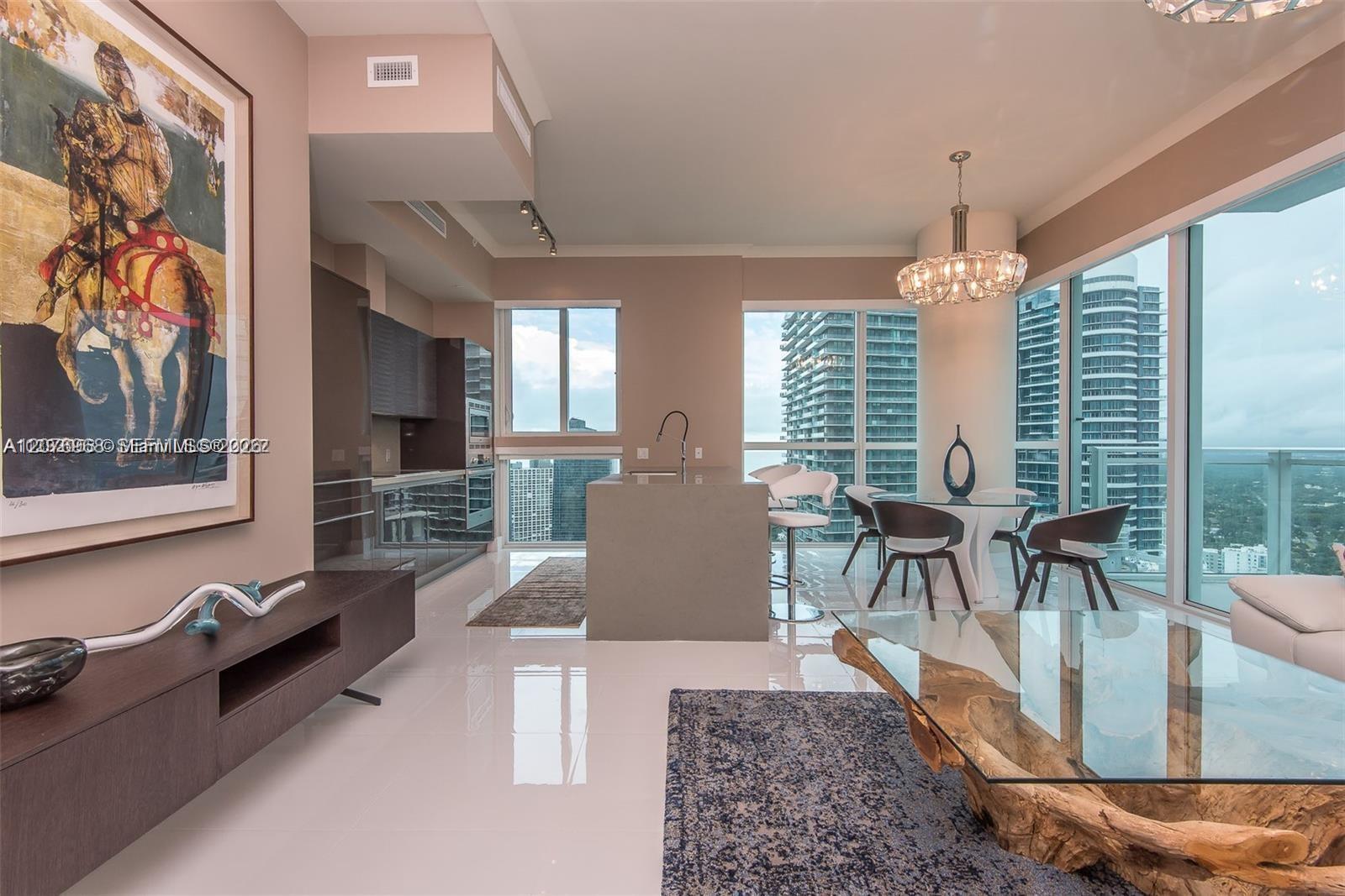 Building Photo - 1080 Brickell Ave