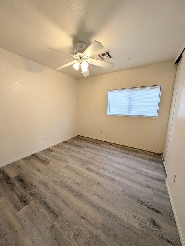 Building Photo - Lovely home in Lesuer Estates Mesa!!