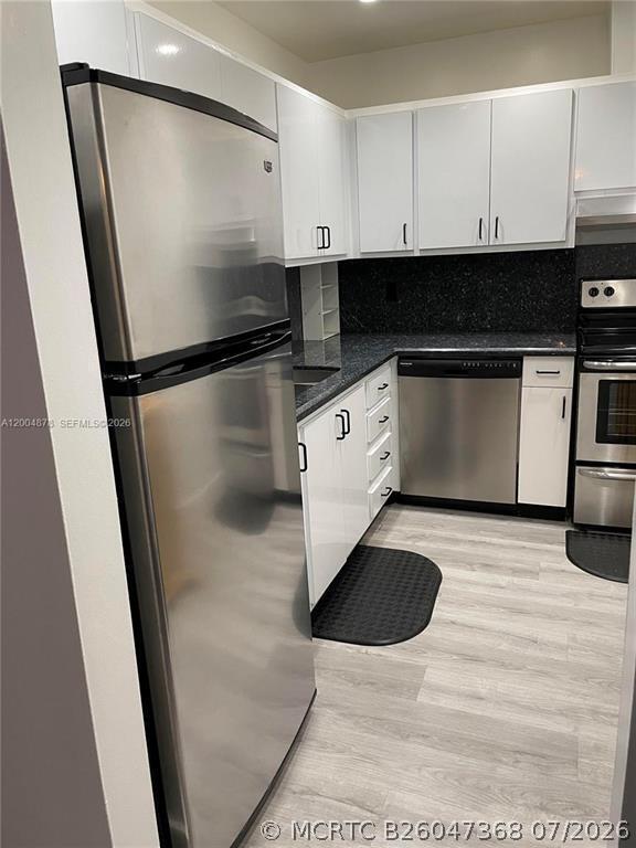 Building Photo - 6207 Bay Club Dr