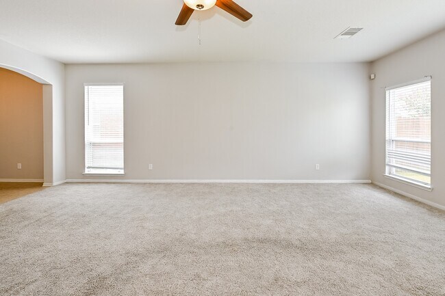 Building Photo - 4207 Old Arbor Way