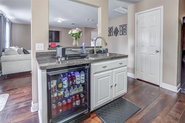 Building Photo - 28906 Llano River Loop