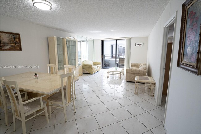 Building Photo - 600 Three Islands Boulevard
