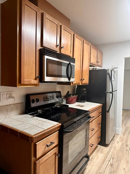 Building Photo - 3700 Dean Dr