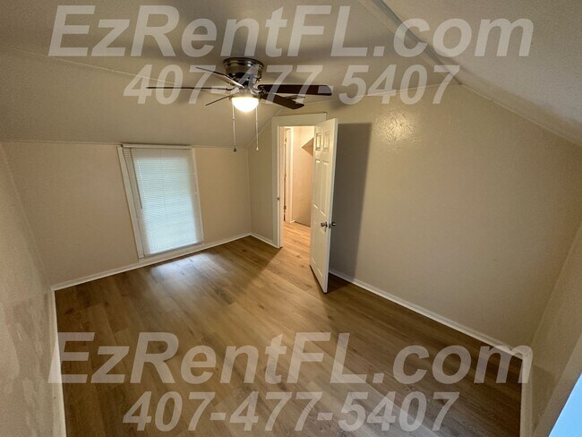Building Photo - Charming 3/2 in Great Location In Deland