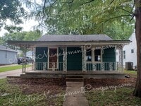 Building Photo - 1618 S Sneed Ave