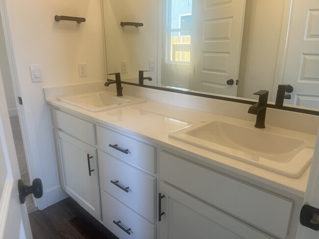 Building Photo - 7137 Capital Reef Dr
