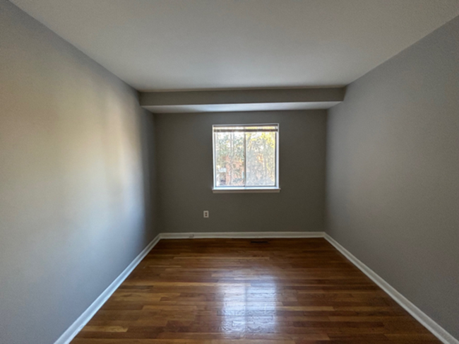 Building Photo - 2 Bedroom 2 Bathroom Condo