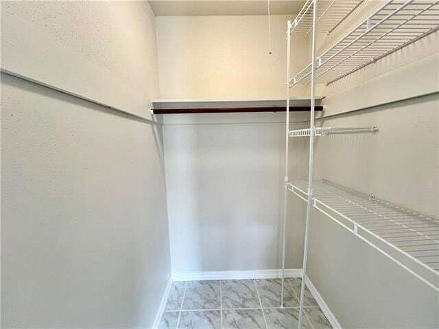 Building Photo - 107 Dixie Cir