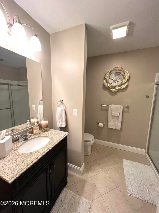 Building Photo - 256 Mantoloking Rd